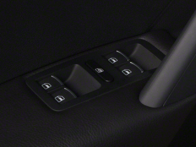 2013 Volkswagen Passat 2.5 SE w/Sunroof/Nav