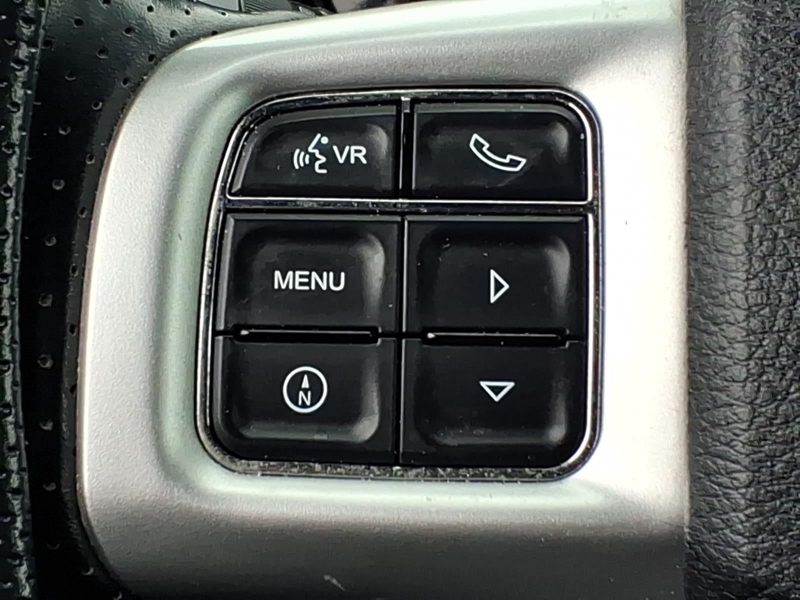 2013 Dodge Avenger R/T