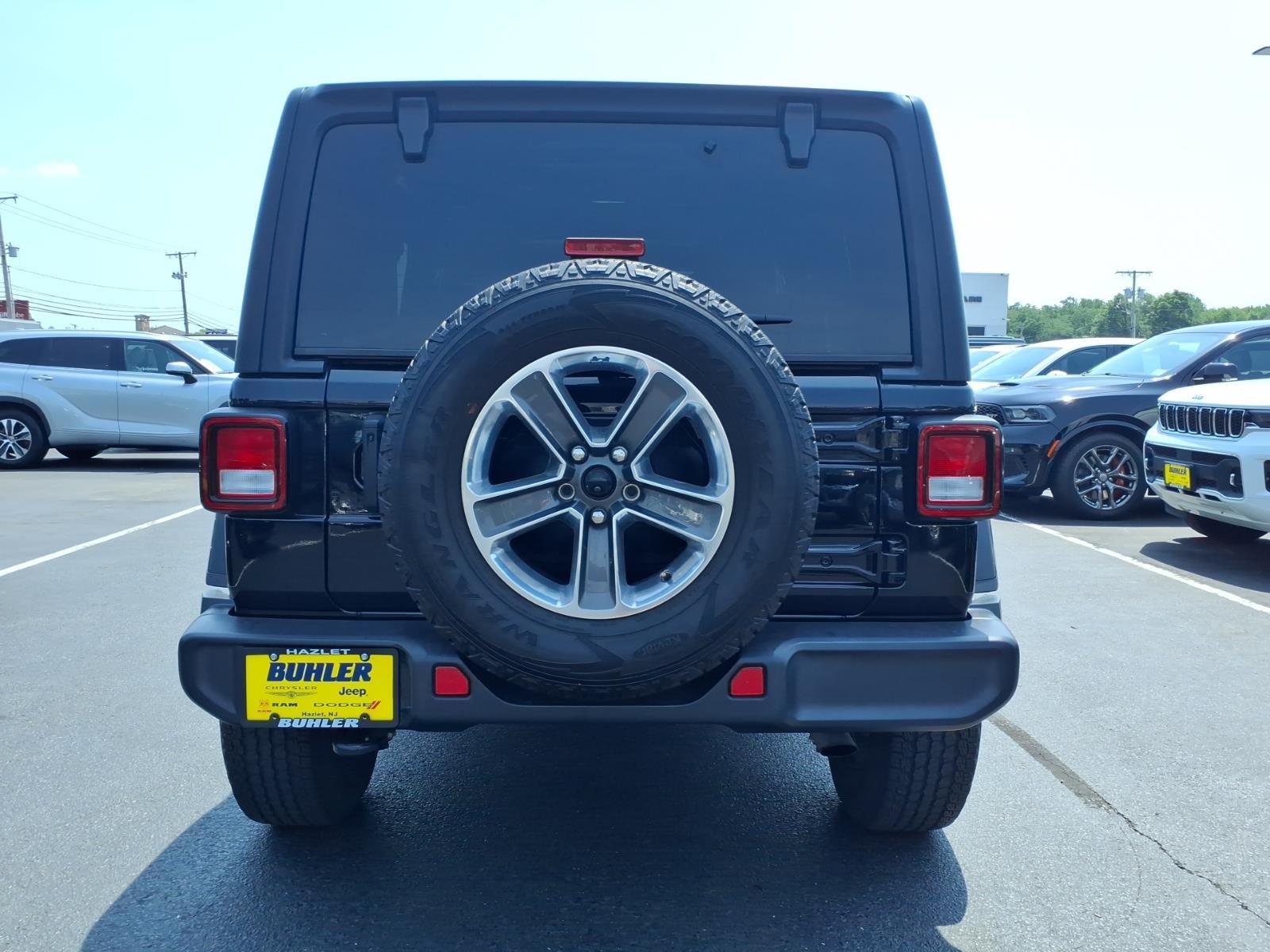 2022 Jeep Wrangler Unlimited Sahara 4x4