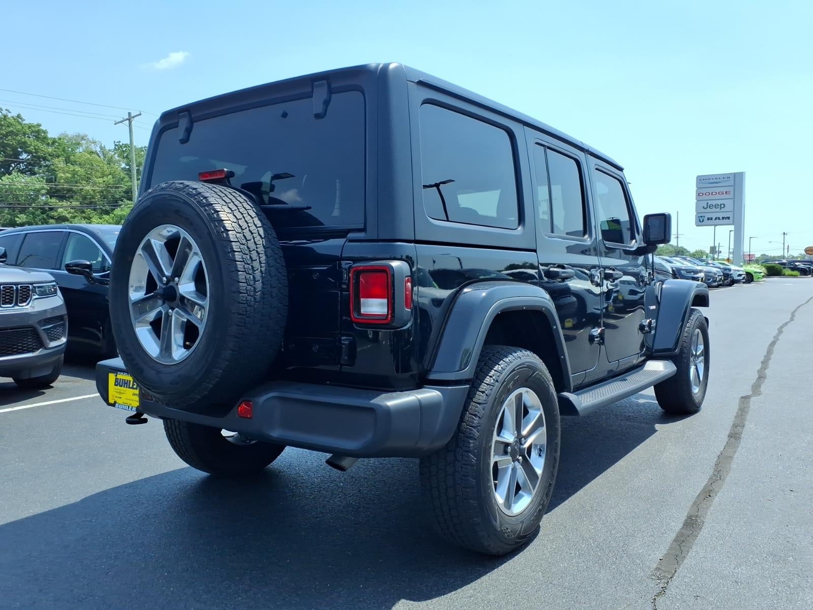 2022 Jeep Wrangler Unlimited Sahara 4x4