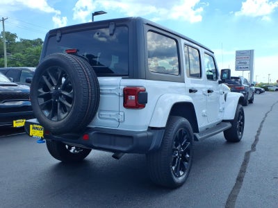 2022 Jeep Wrangler 4xe Unlimited Sahara 4x4