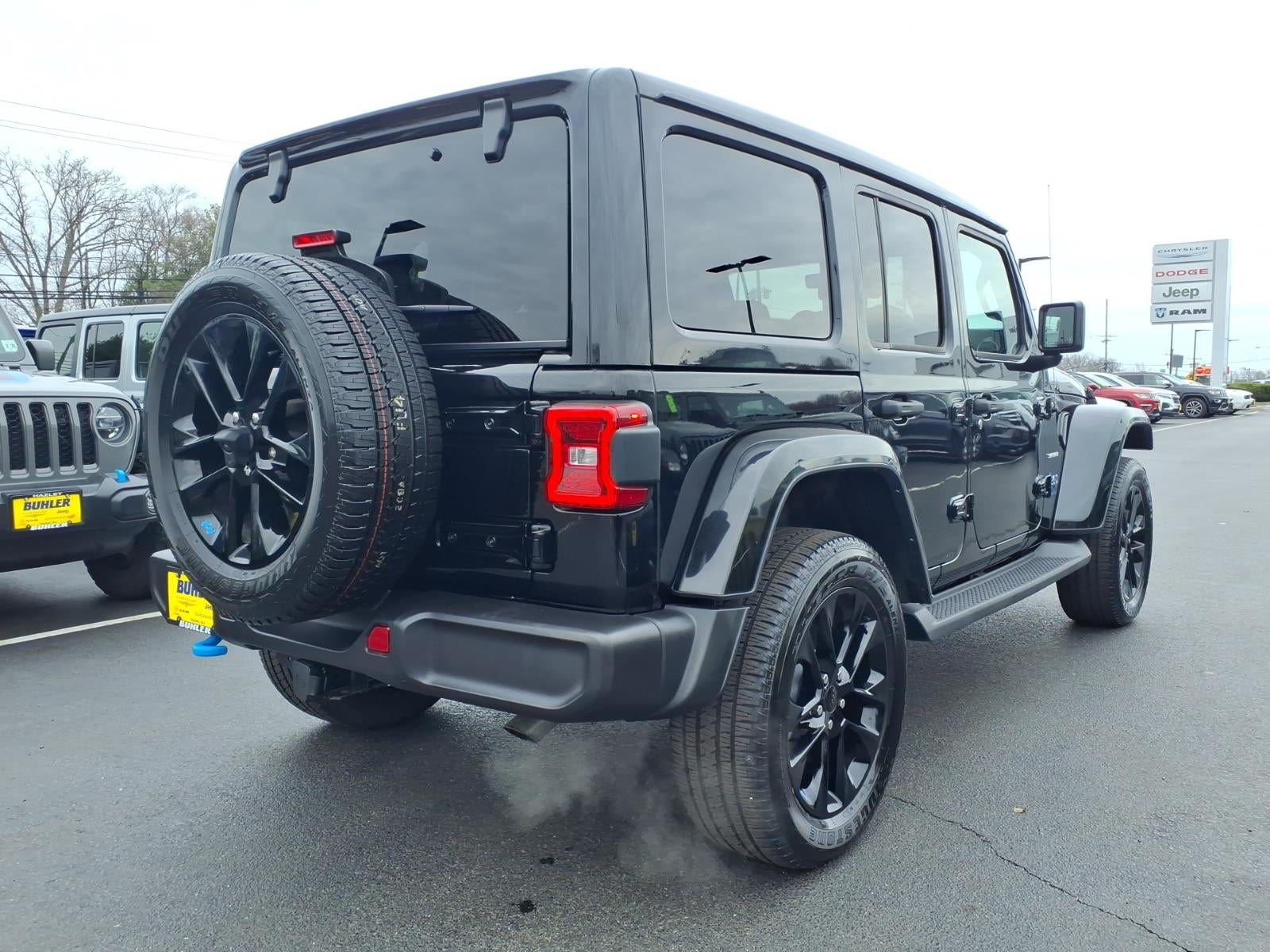 2023 Jeep Wrangler 4xe Sahara 4x4