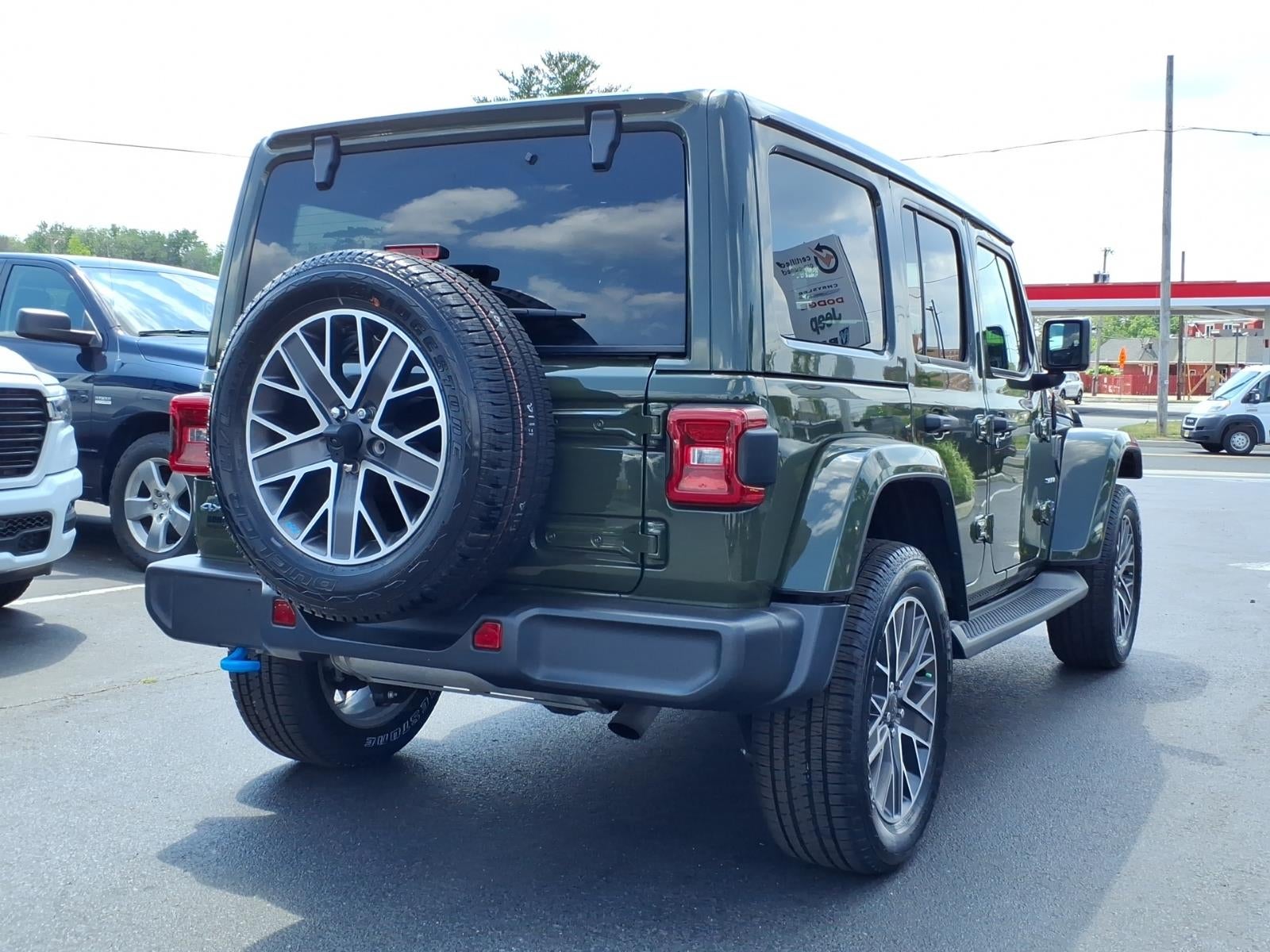 2023 Jeep Wrangler 4xe Sahara 4x4