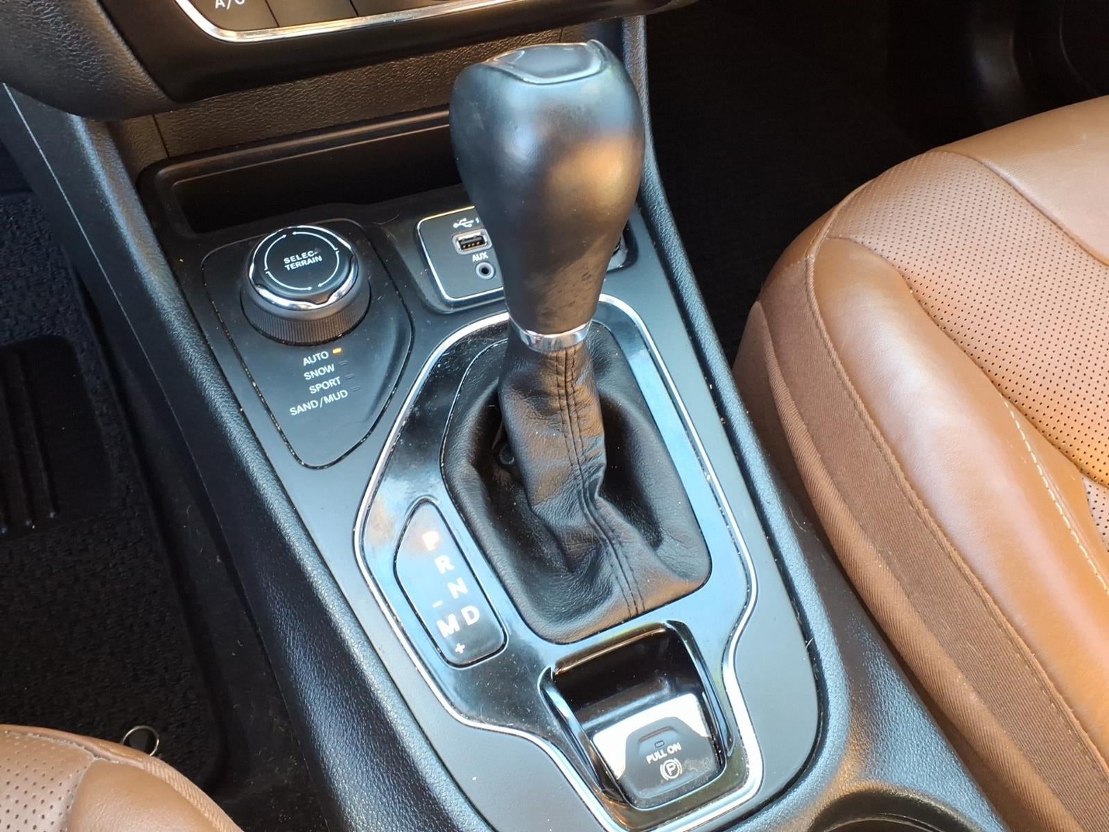 2019 Jeep Cherokee Overland 4x4