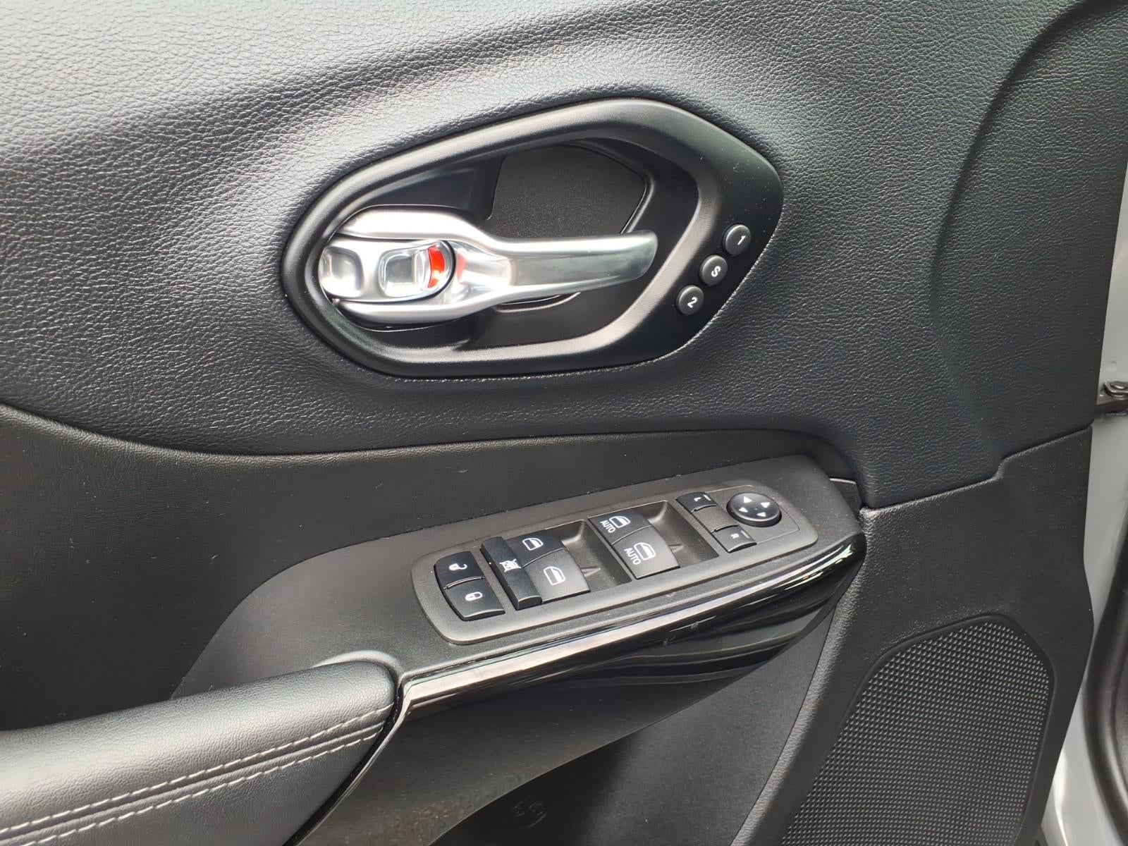 2023 Jeep Cherokee Altitude Lux 4x4