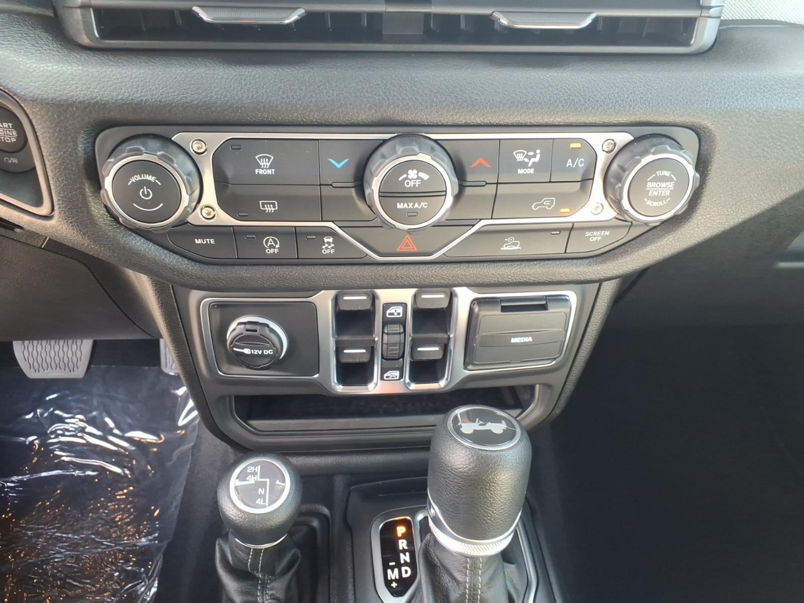 2027 Jeep Wrangler WRANGLER 4-DOOR SPORT S