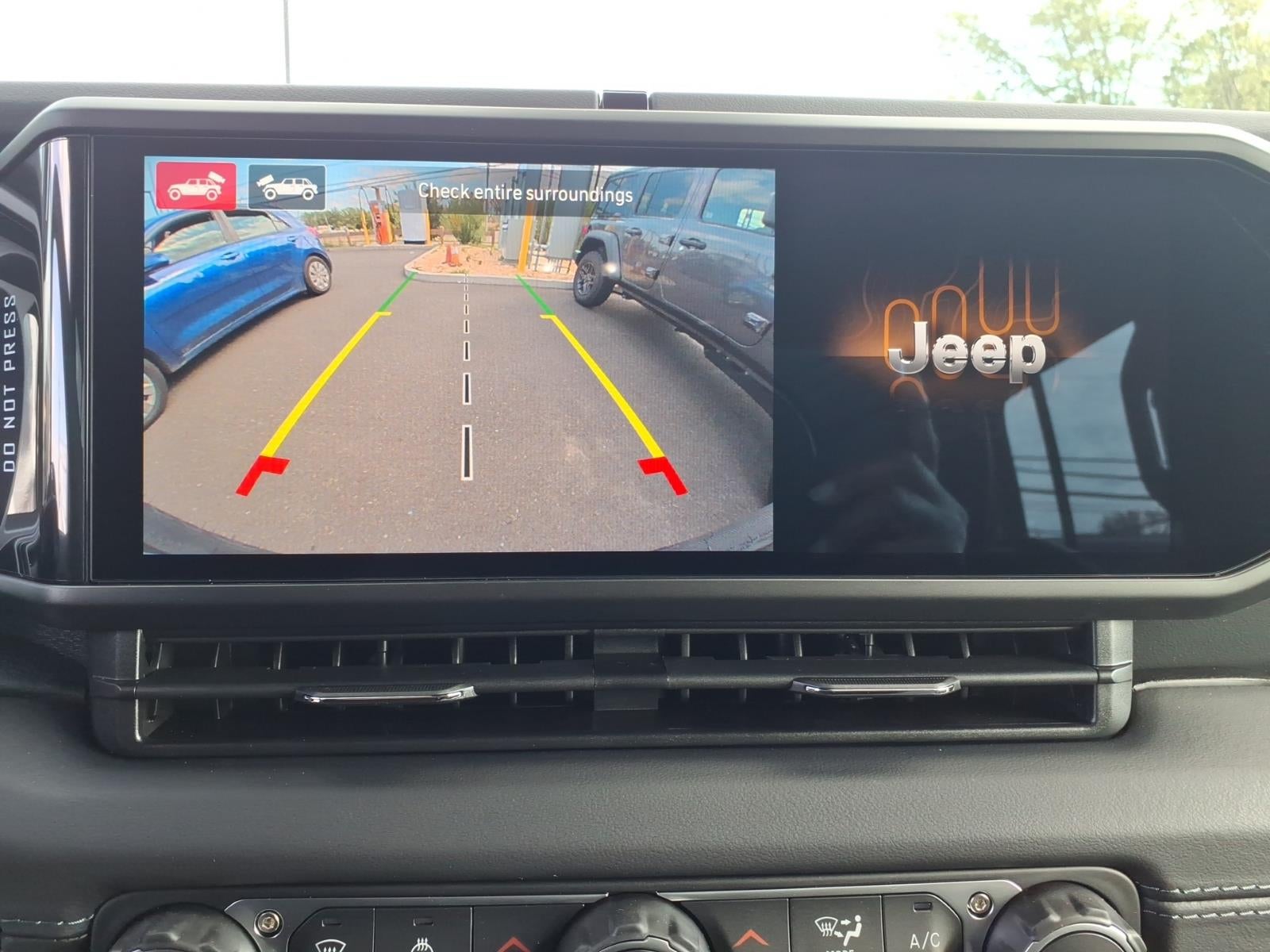 2027 Jeep Wrangler WRANGLER 4-DOOR SAHARA