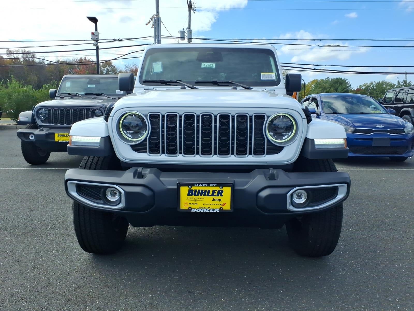 2027 Jeep Wrangler WRANGLER 4-DOOR SAHARA