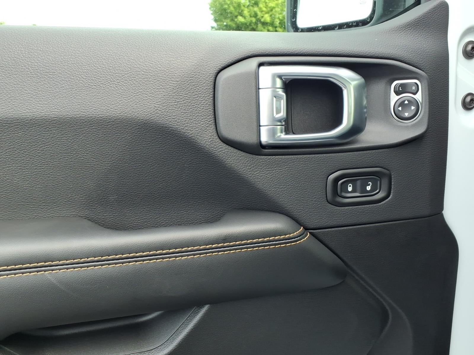 2027 Jeep Wrangler WRANGLER 4-DOOR SAHARA
