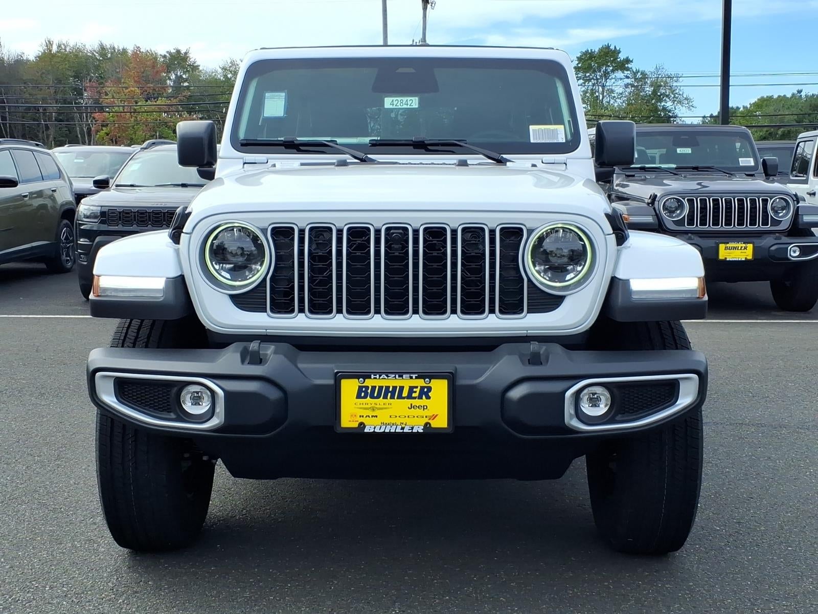 2027 Jeep Wrangler WRANGLER 4-DOOR SAHARA