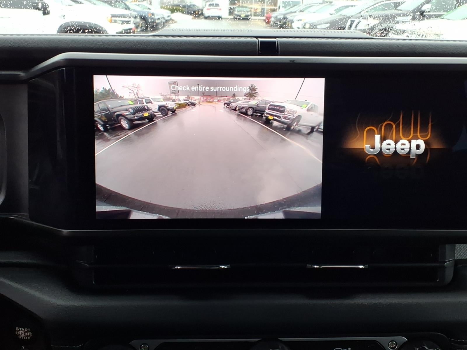 2024 Jeep Wrangler 4-Door Sahara 4x4