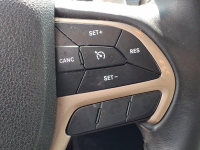 2017 Jeep Grand Cherokee Laredo 4x4