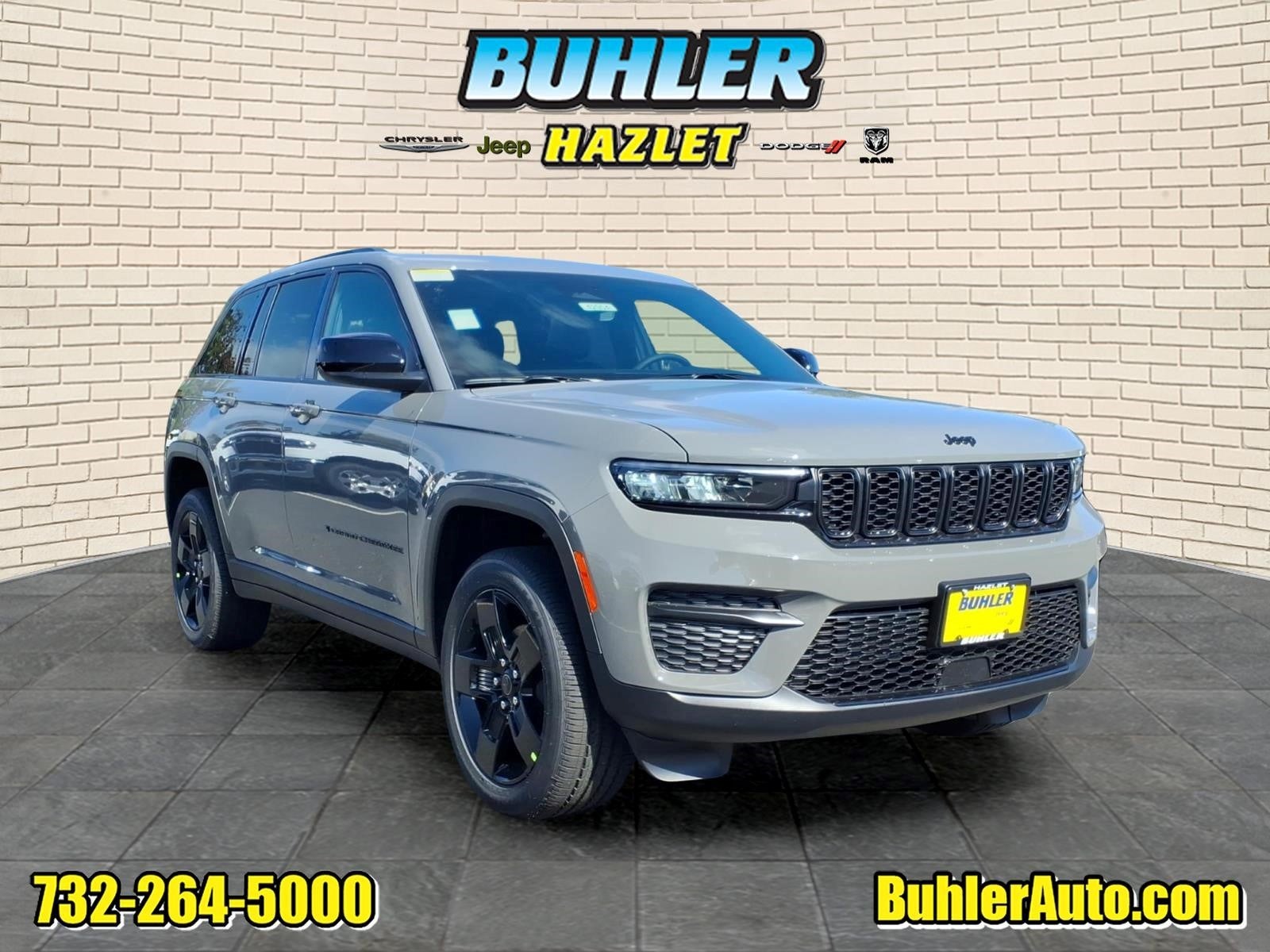 2027 Jeep Grand Cherokee GRAND CHEROKEE LAREDO X 4X4