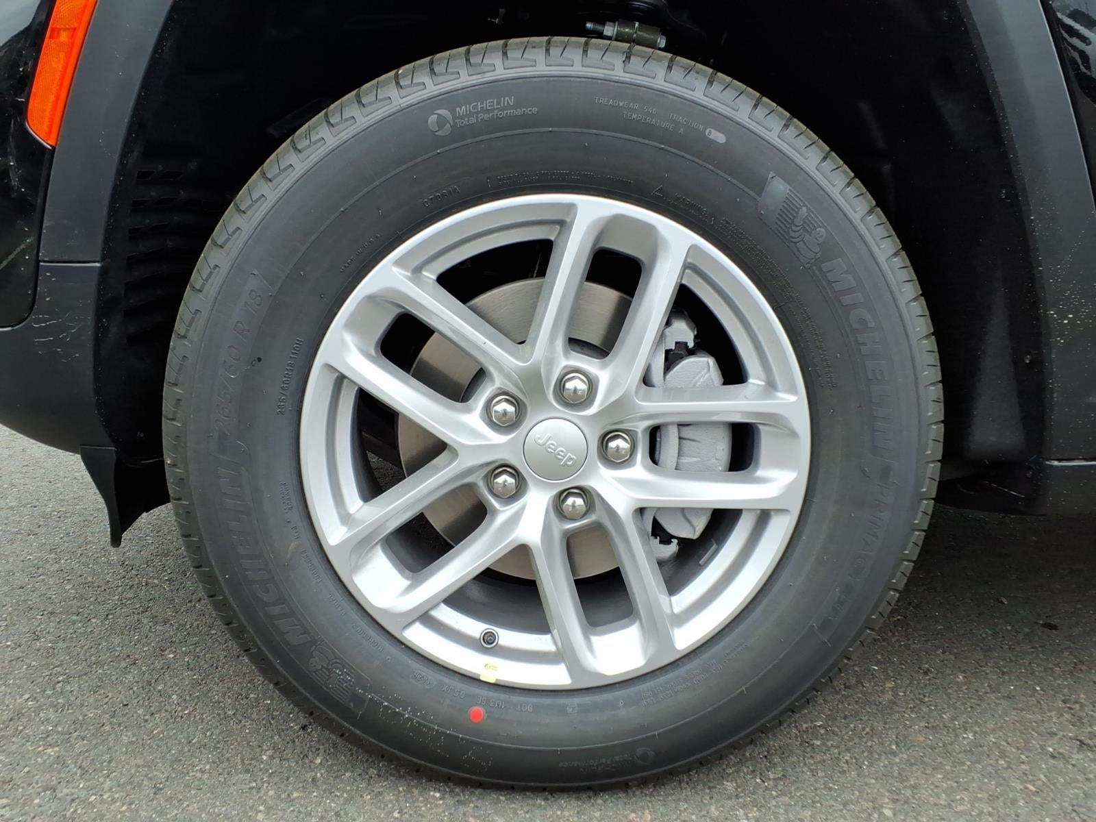 2026 Jeep Grand Cherokee GRAND CHEROKEE LAREDO 4X4