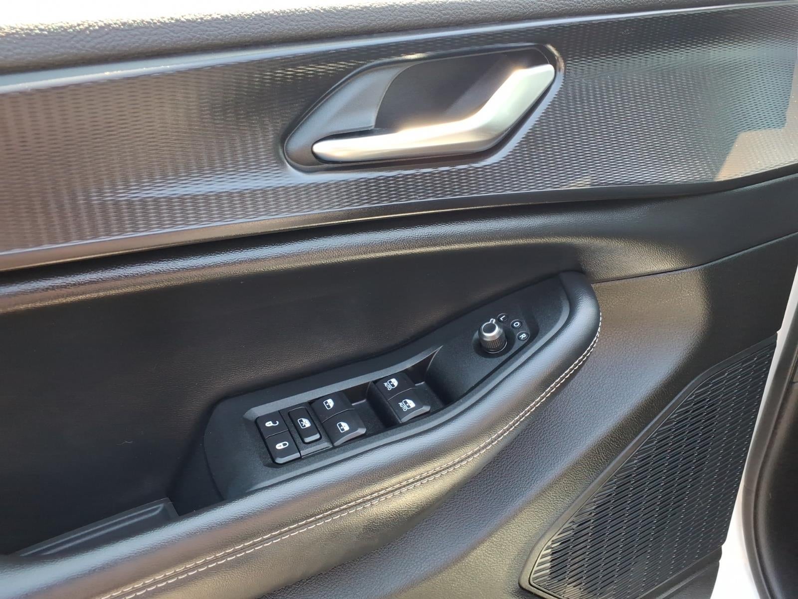 2023 Jeep Grand Cherokee Laredo 4x4