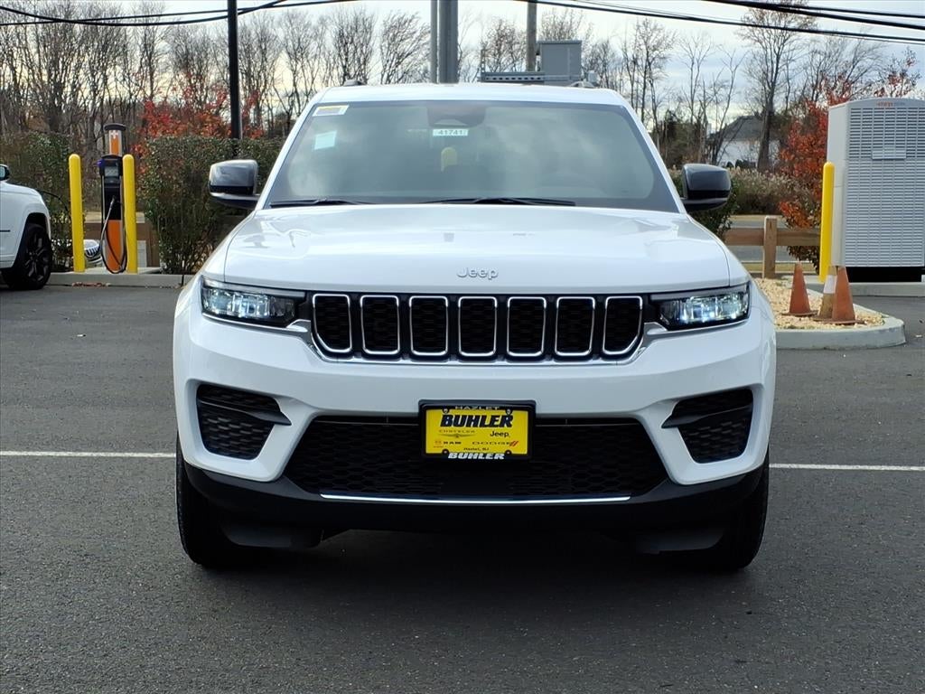 2025 Jeep Grand Cherokee GRAND CHEROKEE LAREDO X 4X4