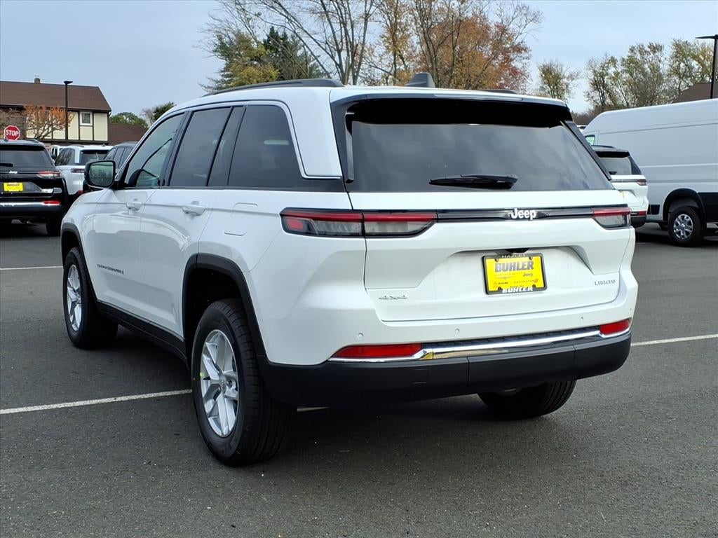 2025 Jeep Grand Cherokee GRAND CHEROKEE LAREDO X 4X4