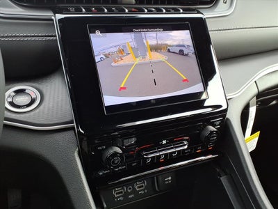 2025 Jeep Grand Cherokee GRAND CHEROKEE LAREDO X 4X4