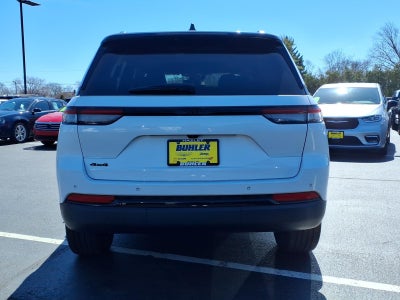 2023 Jeep Grand Cherokee Altitude 4x4