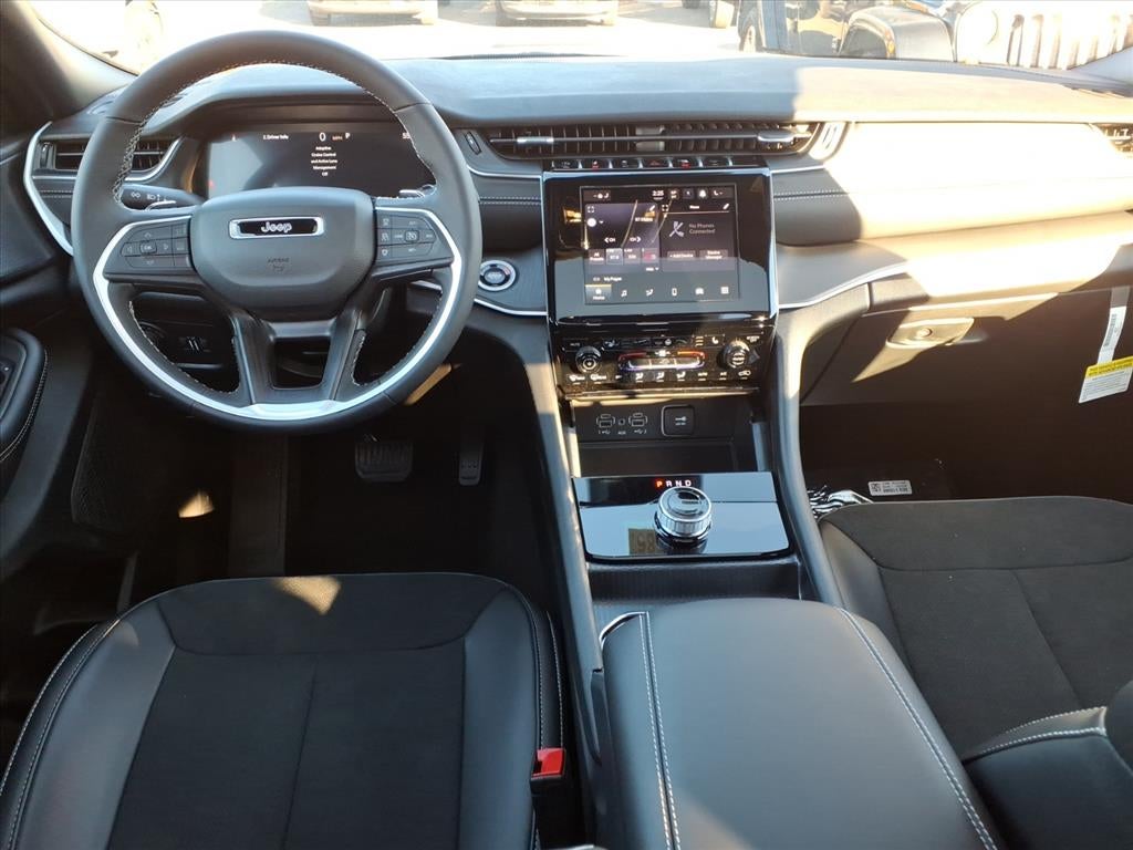 2025 Jeep Grand Cherokee Altitude X 4x4