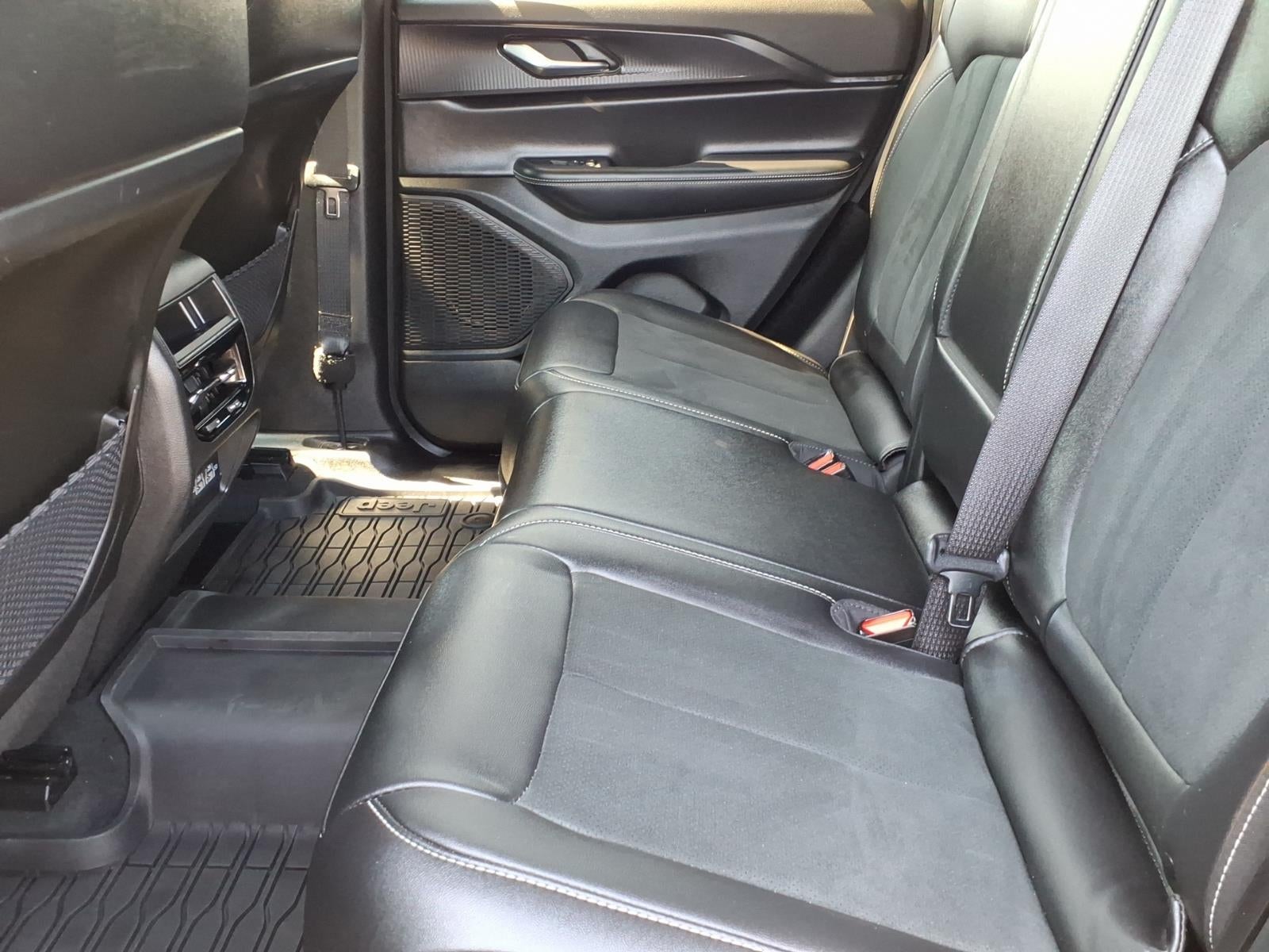 2025 Jeep Grand Cherokee Altitude X 4x4