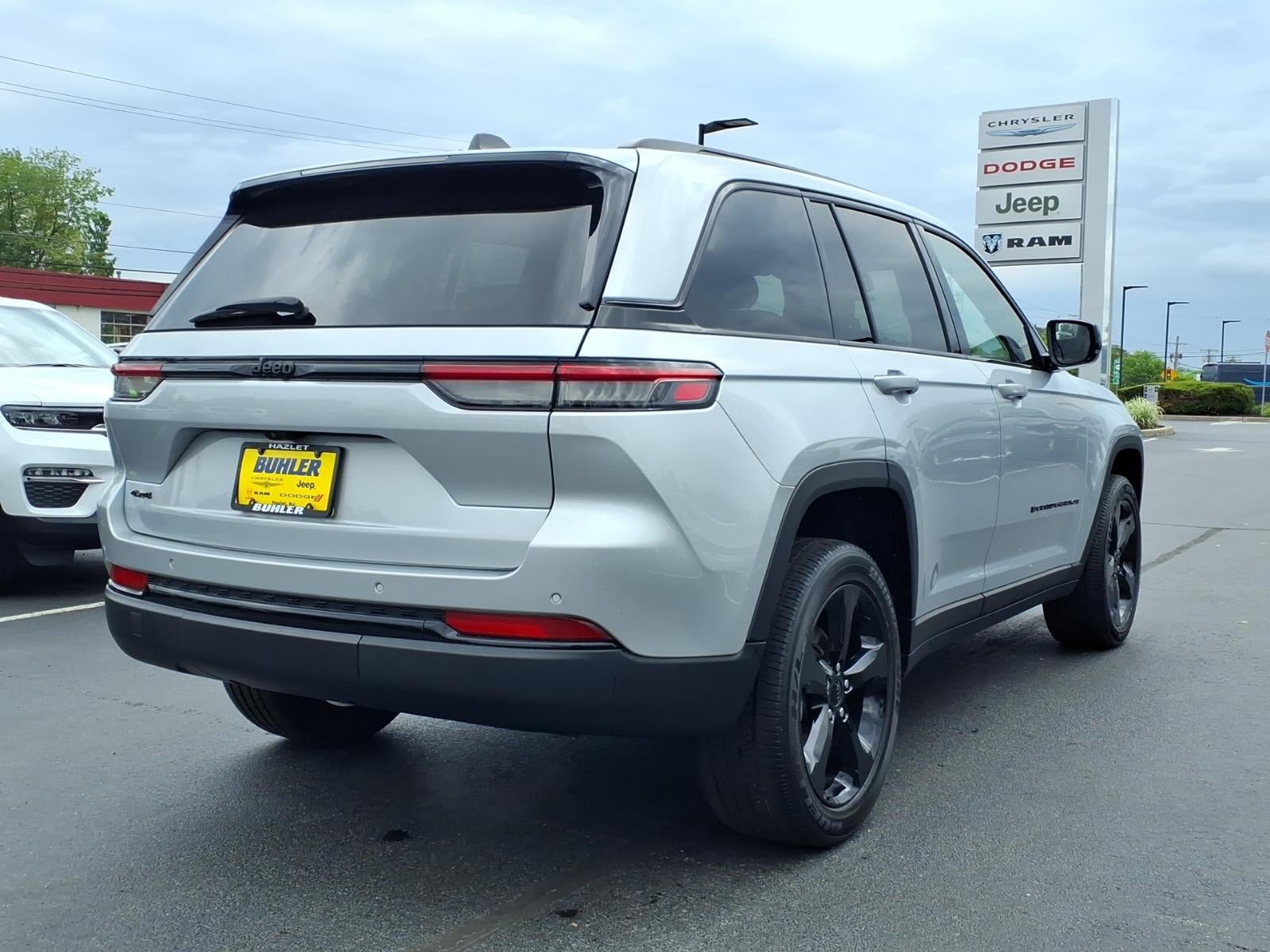 2023 Jeep Grand Cherokee Altitude 4x4