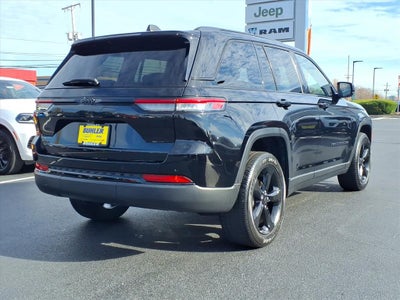 2023 Jeep Grand Cherokee Altitude 4x4
