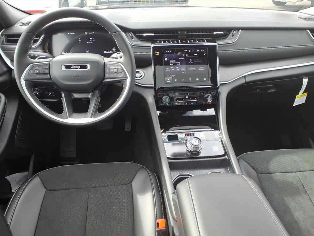 2025 Jeep Grand Cherokee Altitude X 4x4