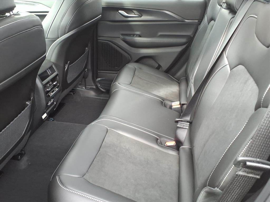 2025 Jeep Grand Cherokee Altitude X 4x4