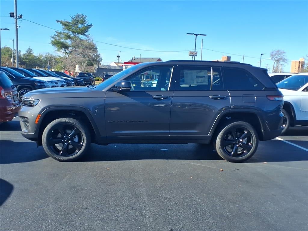 2025 Jeep Grand Cherokee GRAND CHEROKEE ALTITUDE X 4X4