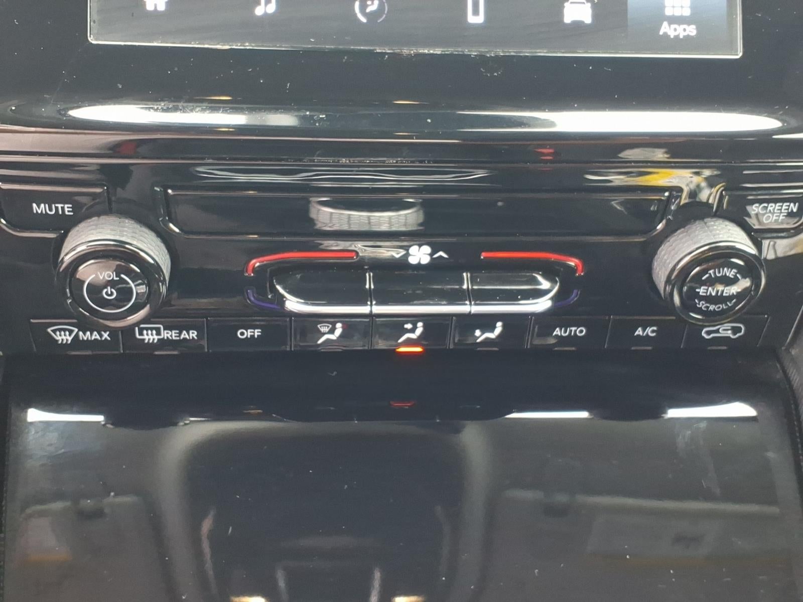 2024 Jeep Grand Cherokee Laredo 4x4