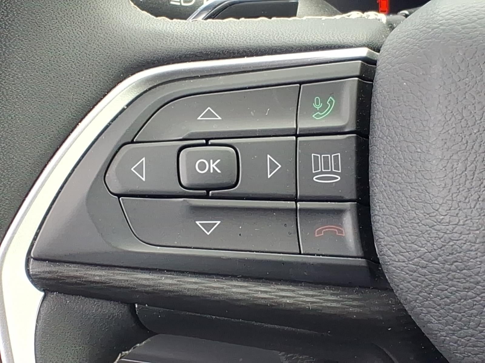 2024 Jeep Grand Cherokee Laredo 4x4