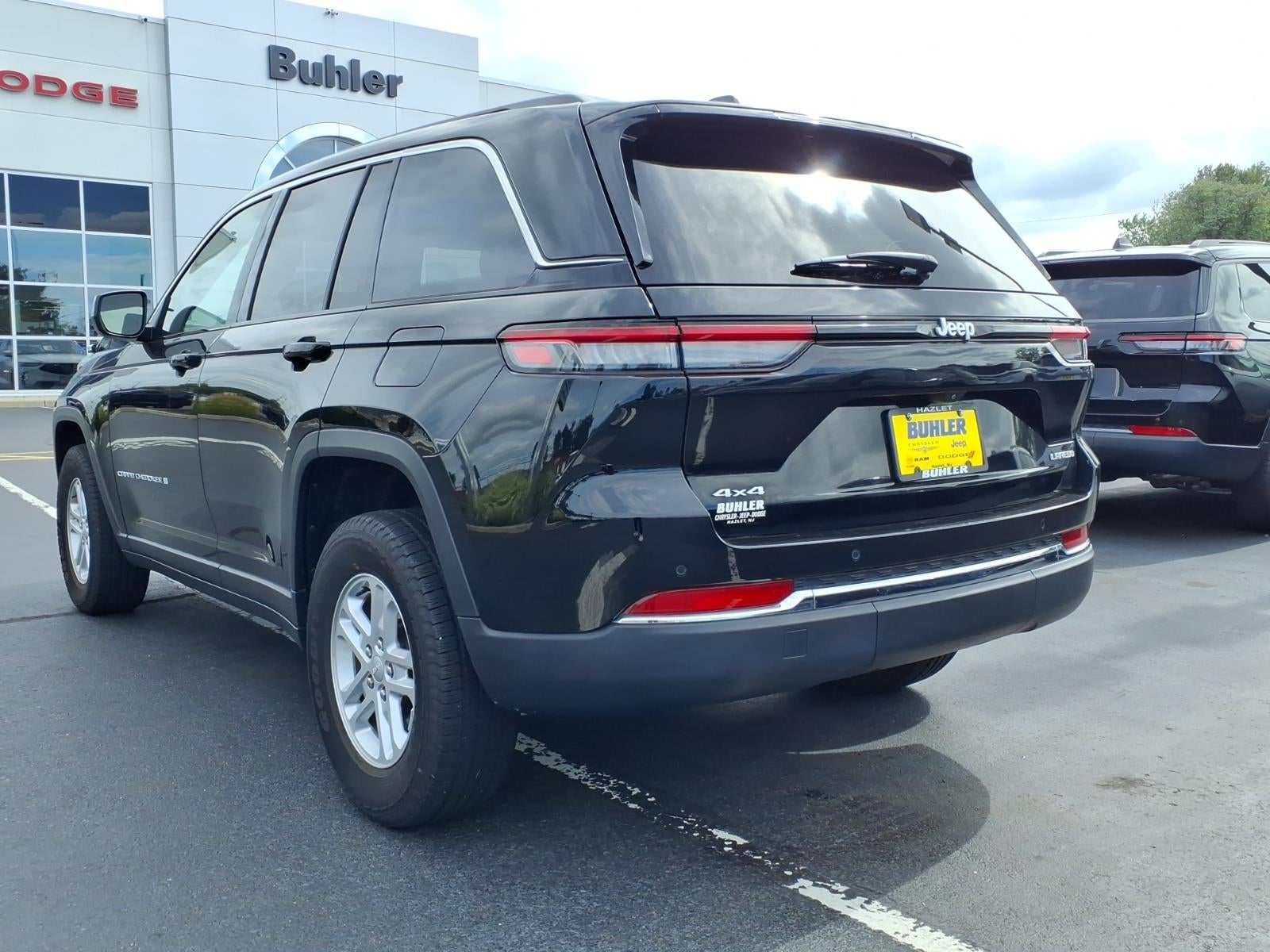 2024 Jeep Grand Cherokee Laredo 4x4