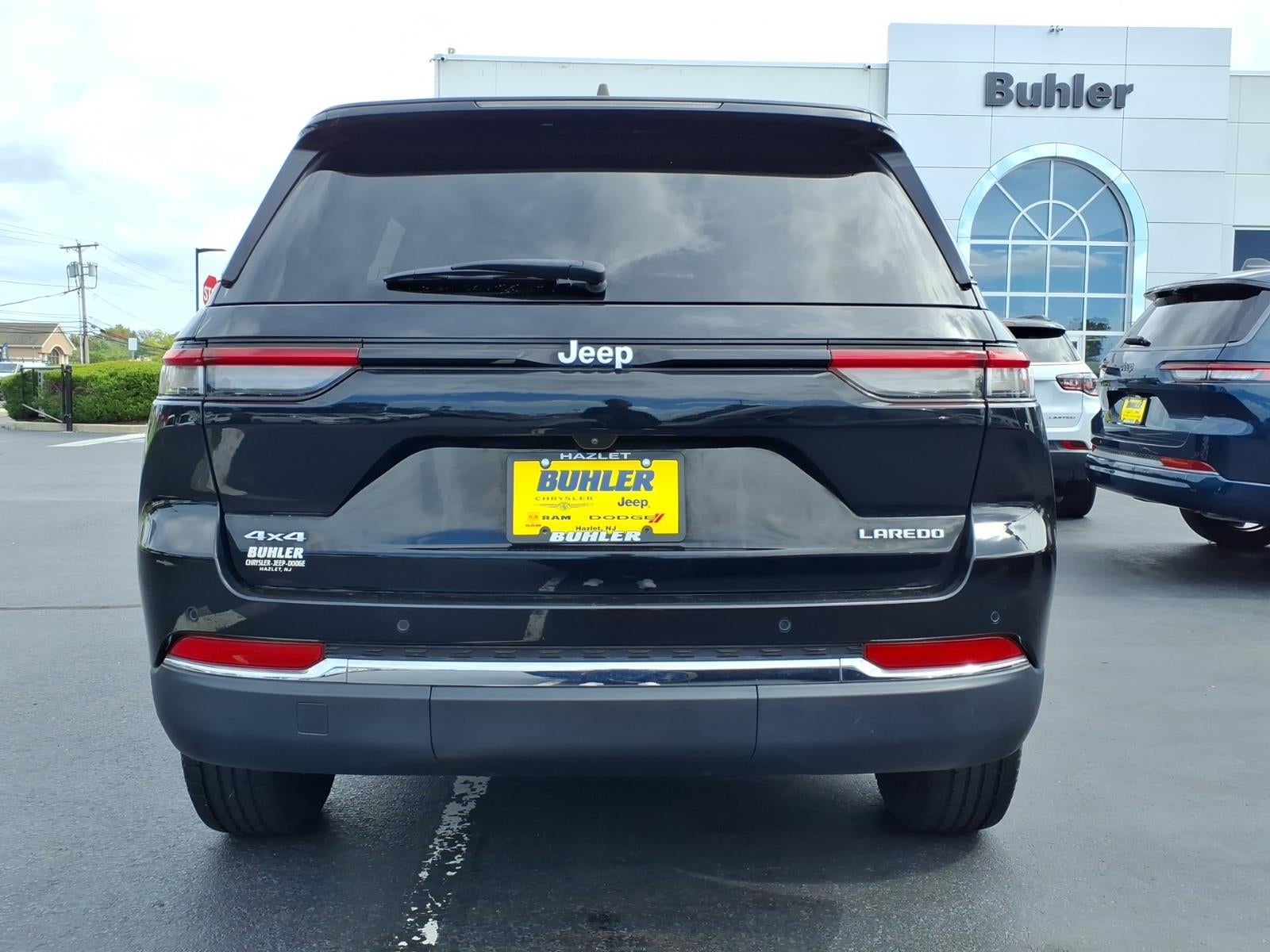 2024 Jeep Grand Cherokee Laredo 4x4