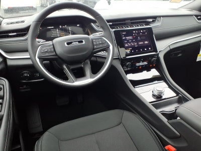 2026 Jeep Grand Cherokee GRAND CHEROKEE LAREDO X 4X4