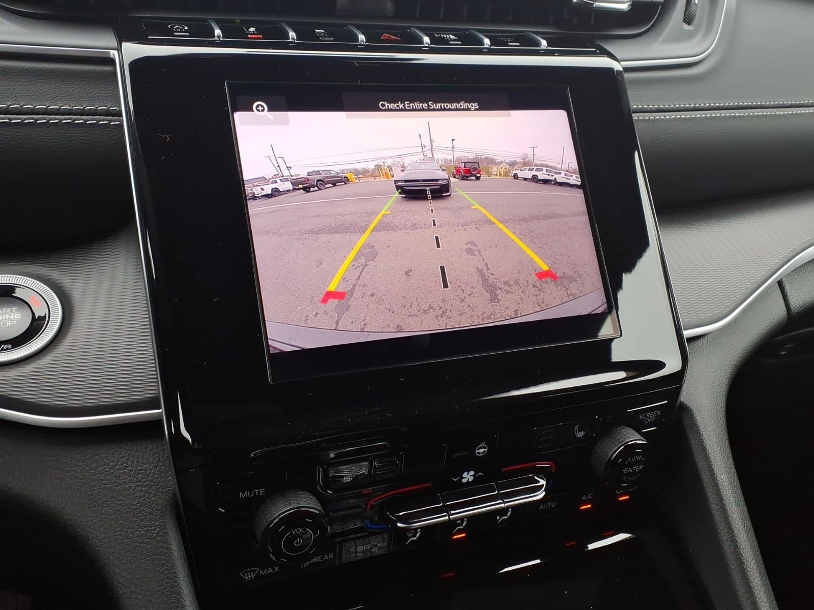 2026 Jeep Grand Cherokee GRAND CHEROKEE LAREDO X 4X4