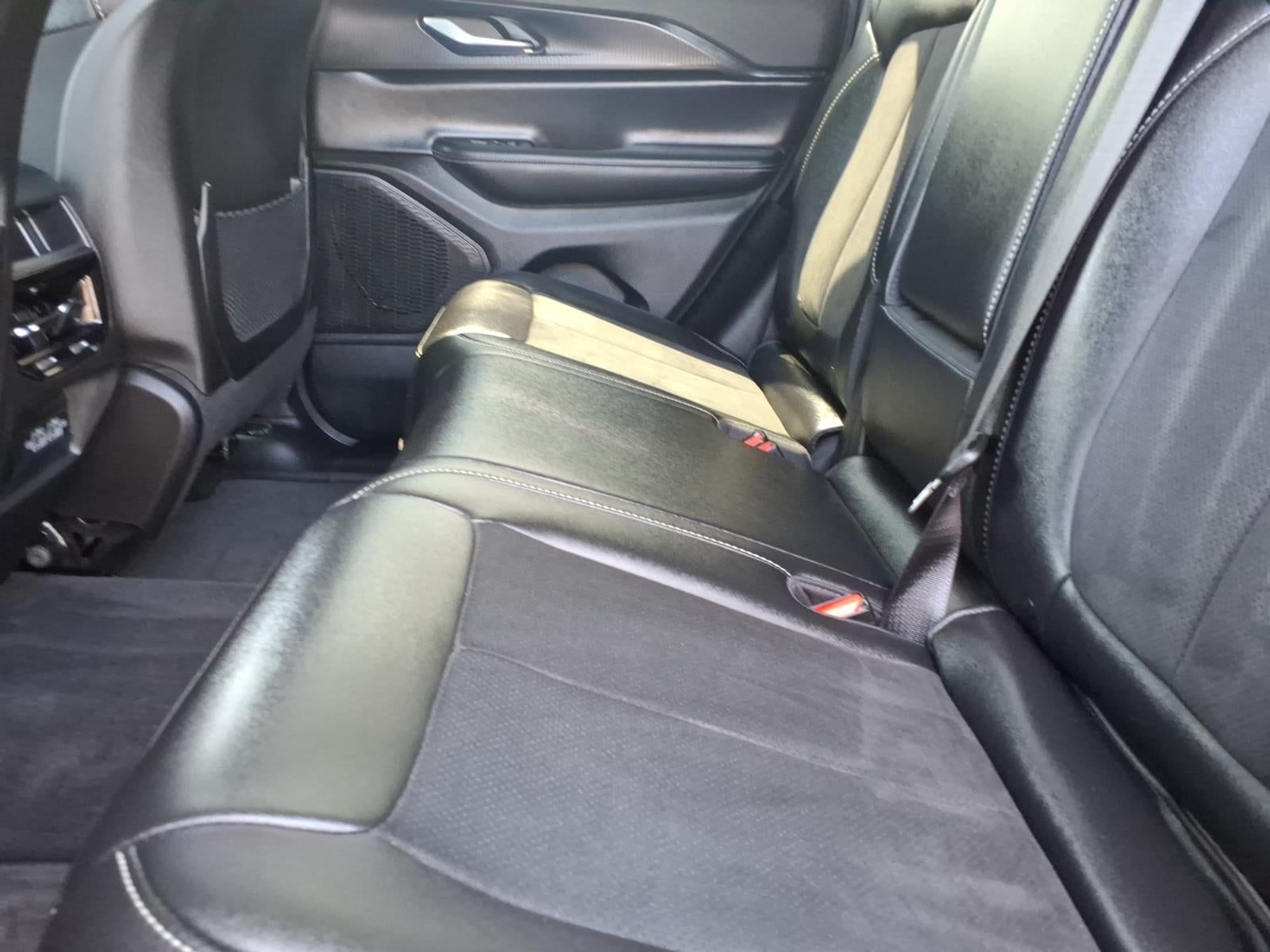 2024 Jeep Grand Cherokee Altitude 4x4