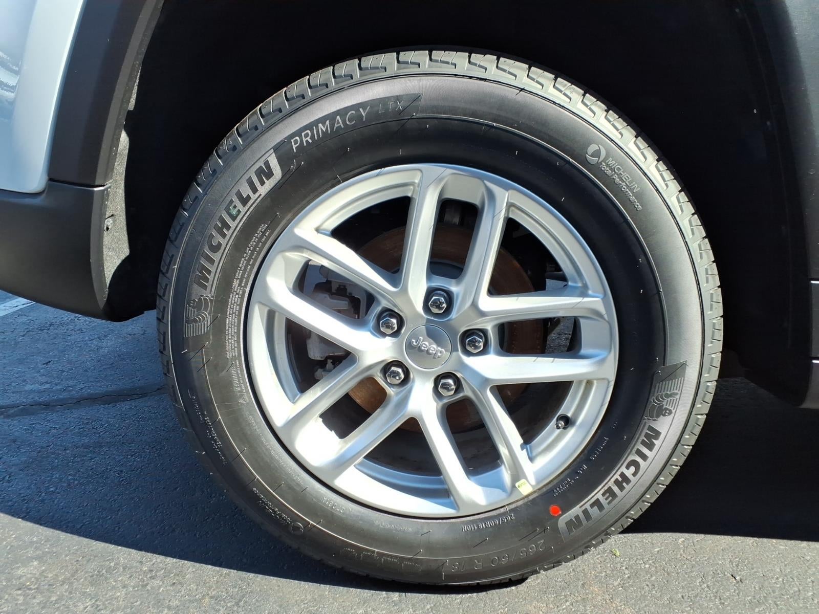 2026 Jeep Grand Cherokee GRAND CHEROKEE LAREDO X 4X4