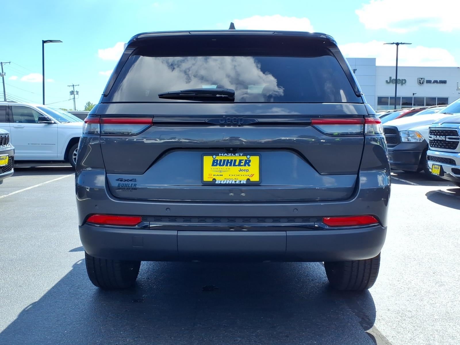 2023 Jeep Grand Cherokee Altitude 4x4