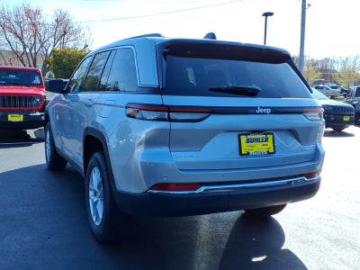 2026 Jeep Grand Cherokee GRAND CHEROKEE LAREDO X 4X4