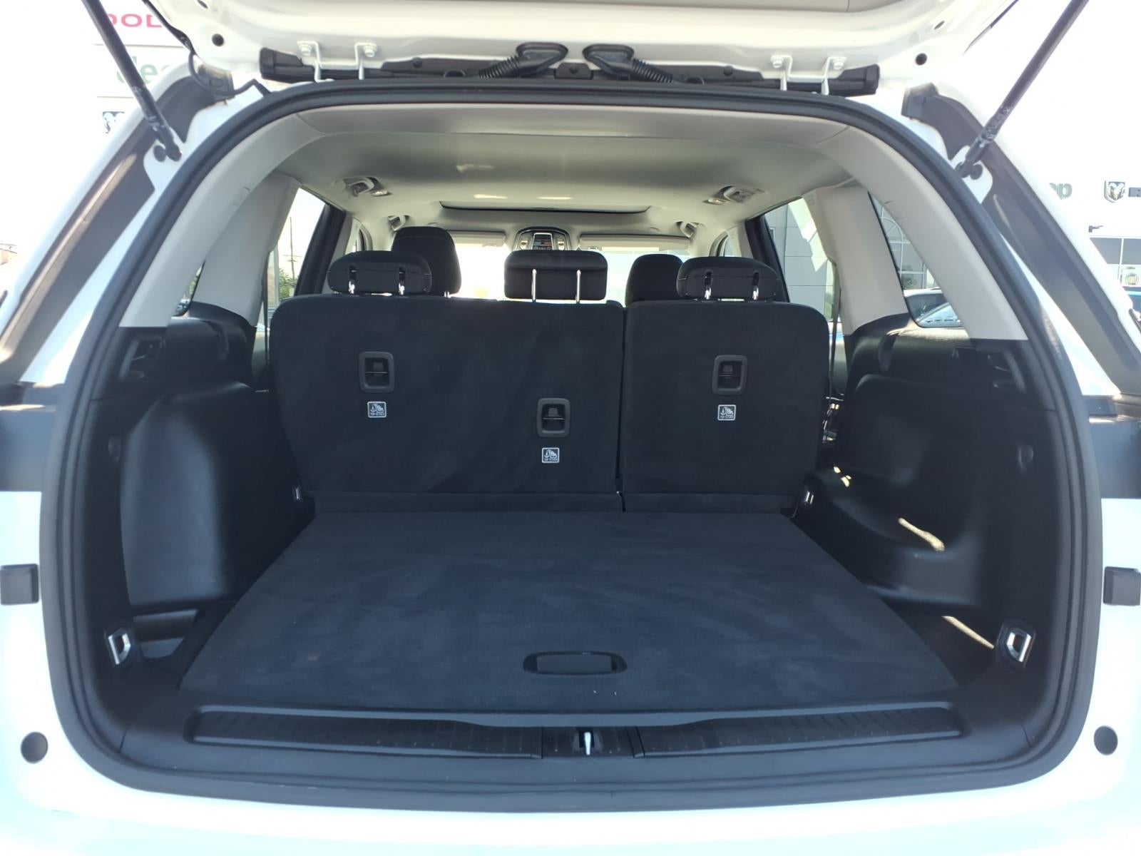 2023 Jeep Grand Cherokee Laredo 4x4
