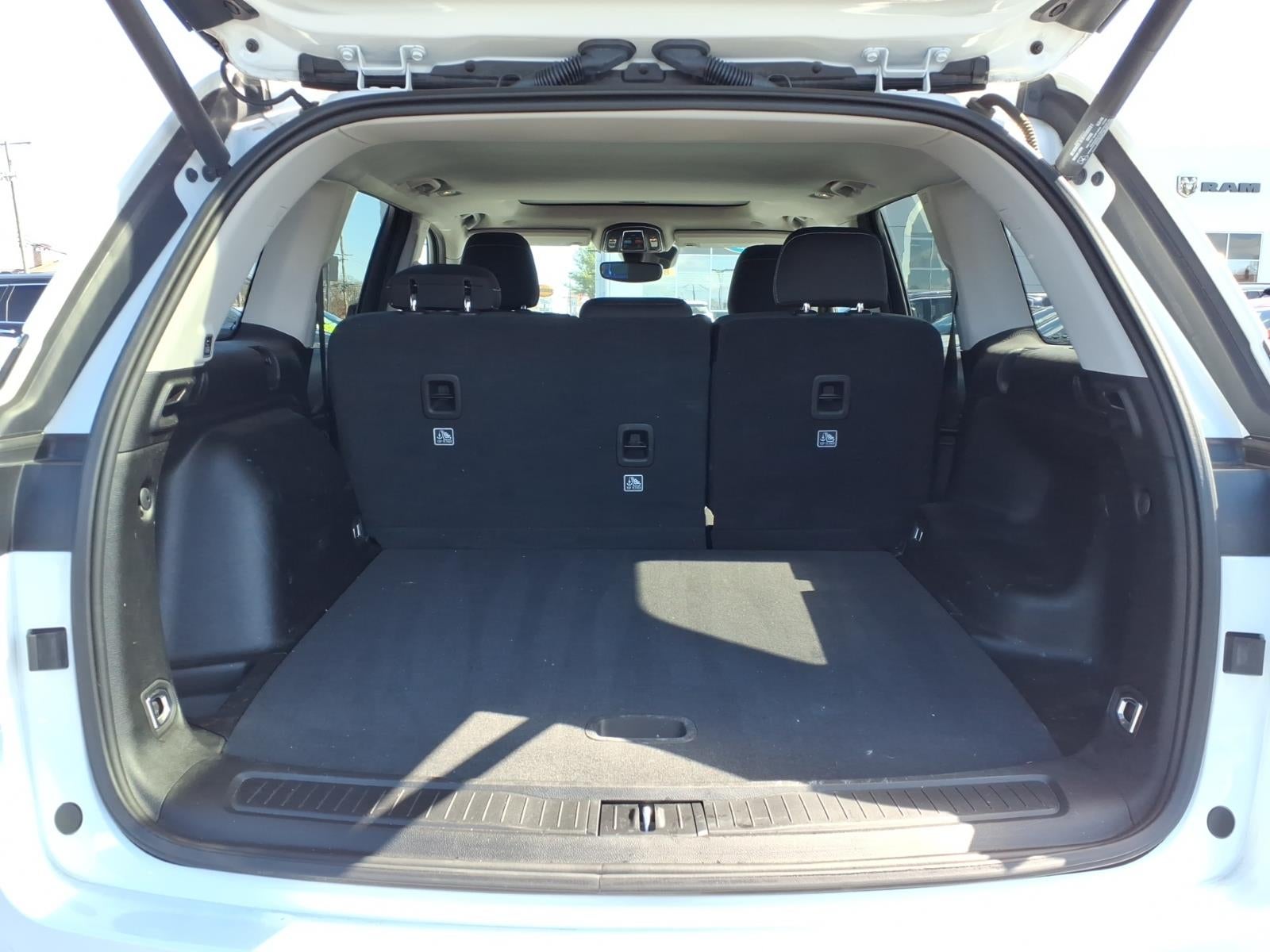 2023 Jeep Grand Cherokee Laredo 4x4