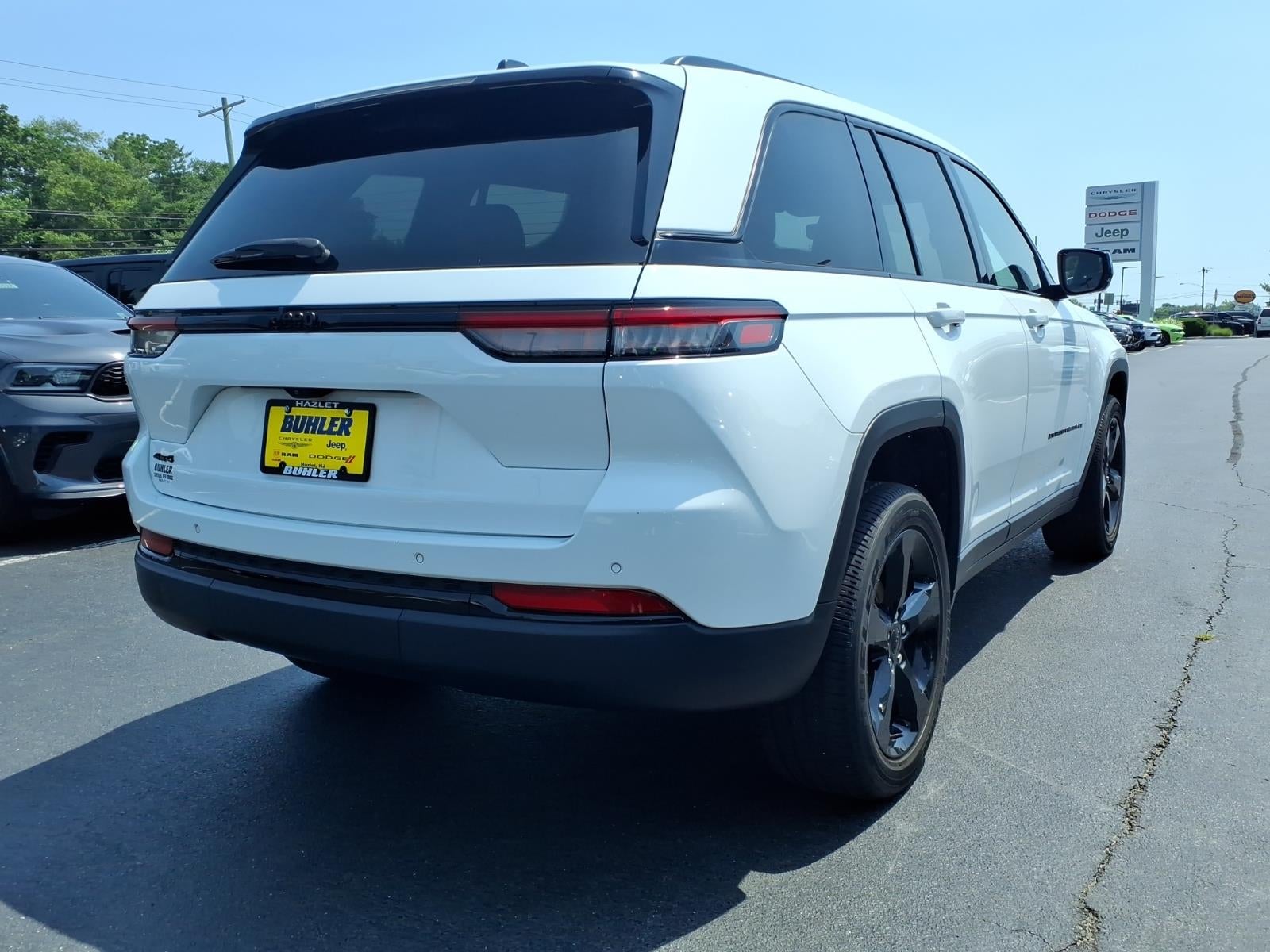 2023 Jeep Grand Cherokee Altitude 4x4