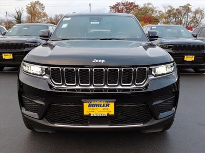 2025 Jeep Grand Cherokee GRAND CHEROKEE LAREDO X 4X4