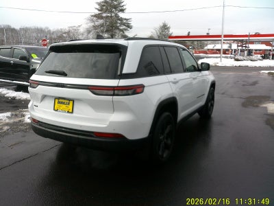 2023 Jeep Grand Cherokee Altitude 4x4