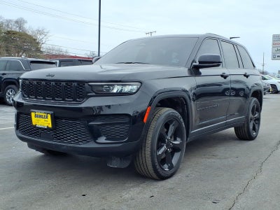 2023 Jeep Grand Cherokee Altitude 4x4