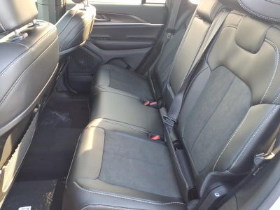 2026 Jeep Grand Cherokee GRAND CHEROKEE ALTITUDE 4X4