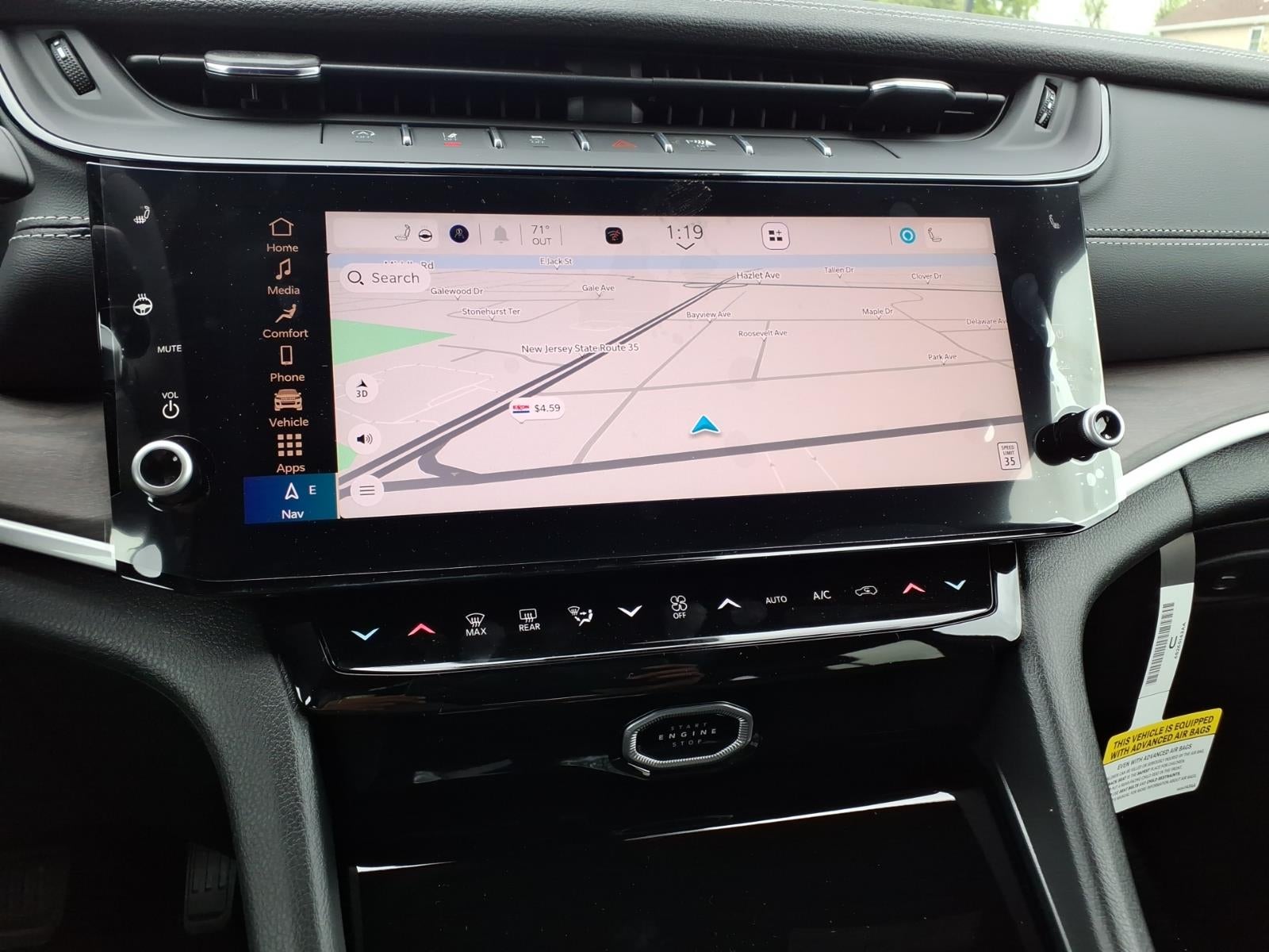 2026 Jeep Grand Cherokee GRAND CHEROKEE LAREDO ALTITUDE 4X4