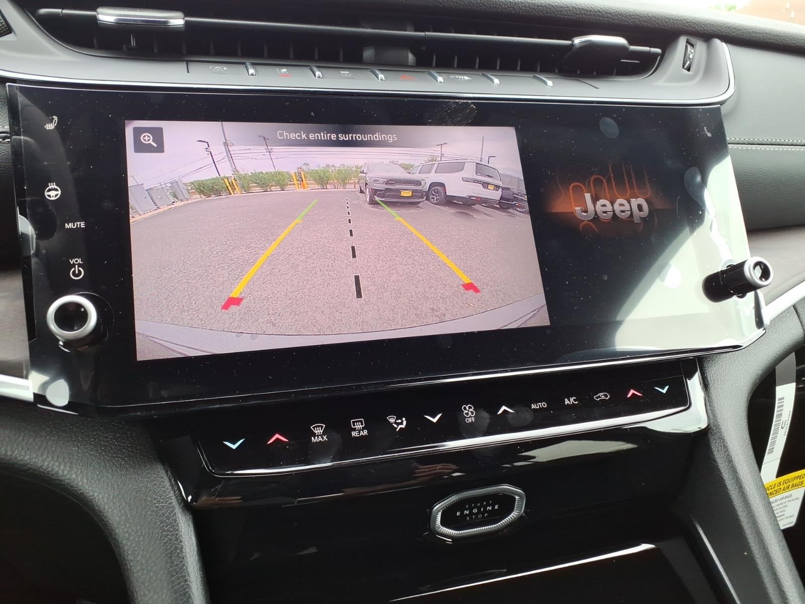 2026 Jeep Grand Cherokee GRAND CHEROKEE LAREDO ALTITUDE 4X4