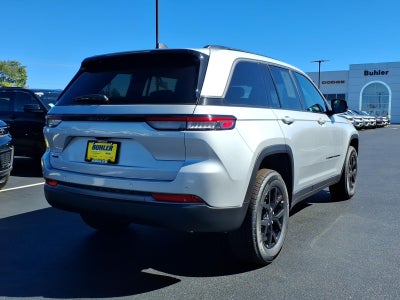2026 Jeep Grand Cherokee GRAND CHEROKEE LAREDO ALTITUDE 4X4